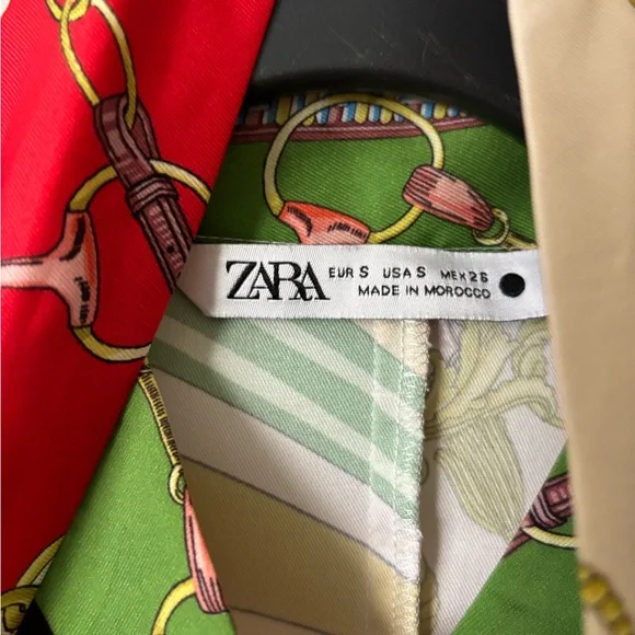 Small Zara mini dress - Picture 5 of 6